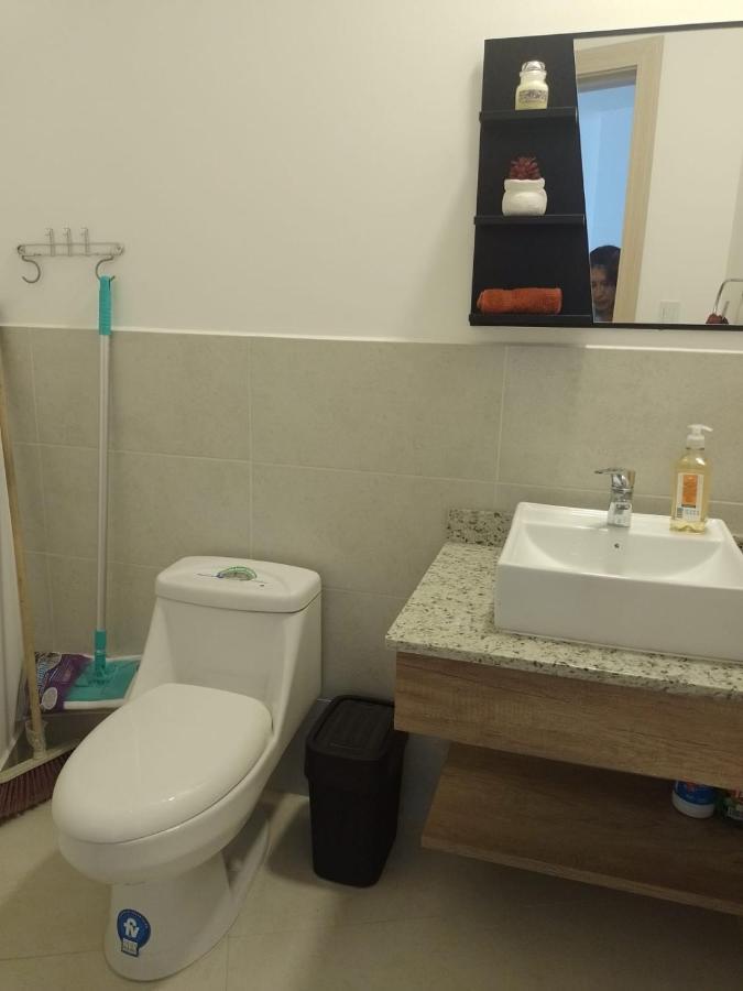 Departamento Confortable En Quito Eksteriør bilde