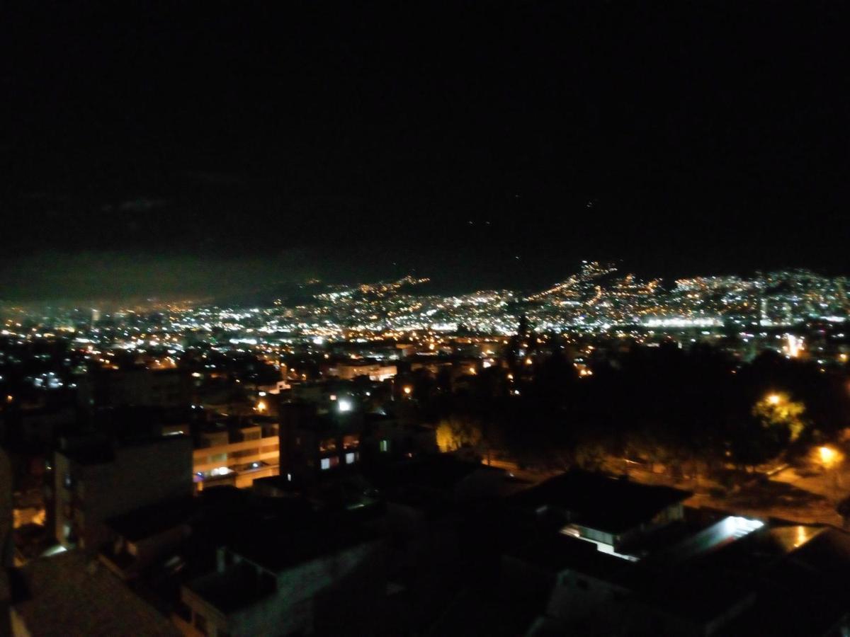 Departamento Confortable En Quito Eksteriør bilde