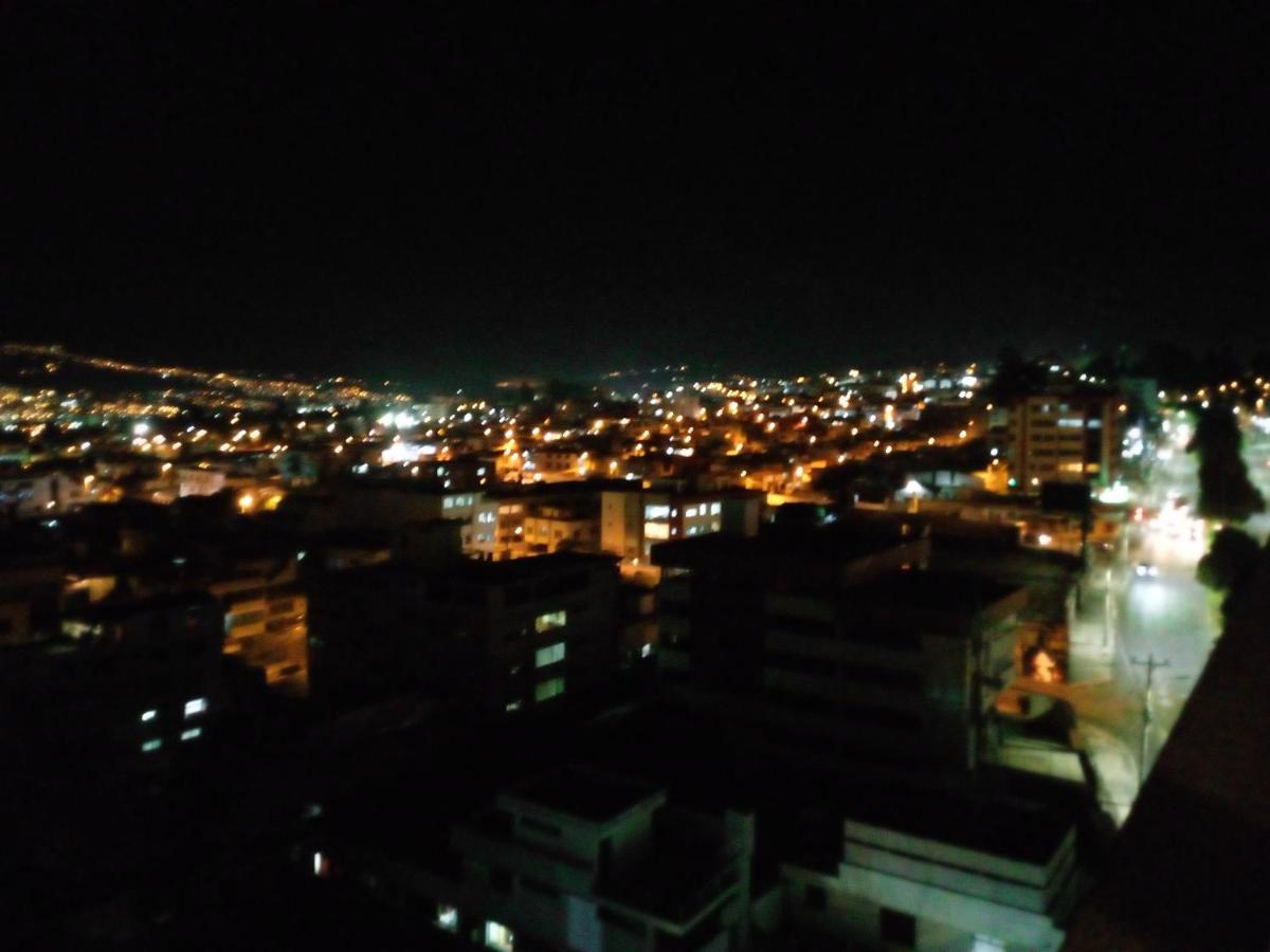 Departamento Confortable En Quito Eksteriør bilde